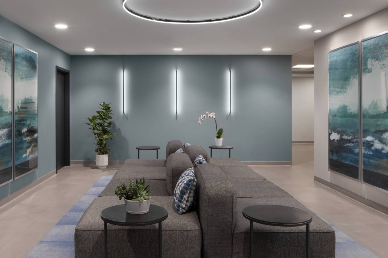 Windrose_Recovery_Outpatient lobby_Ryan_Hainey_Photography_017