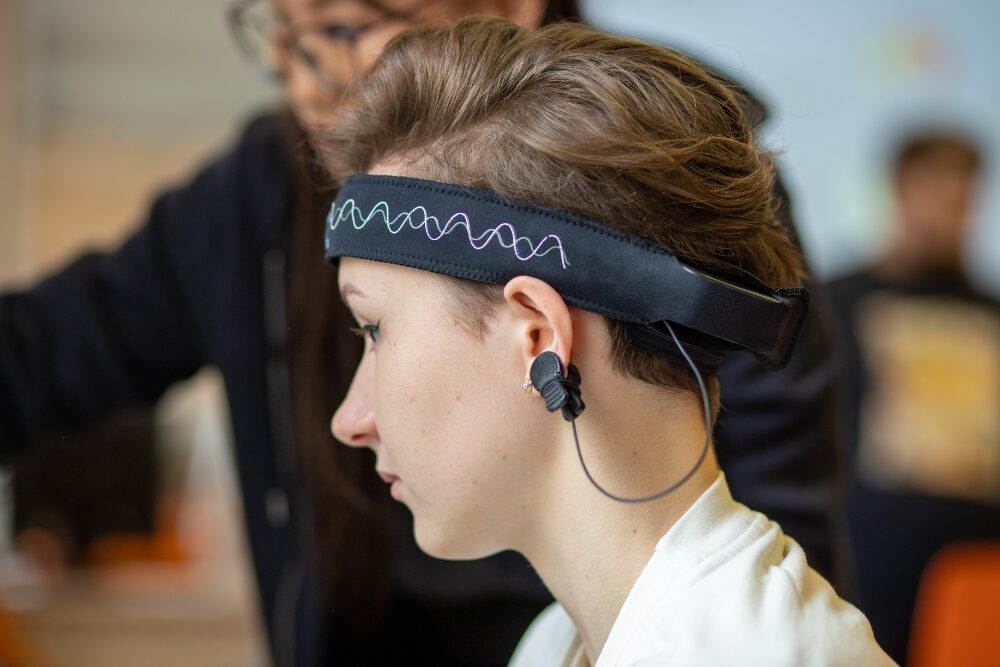 Neurofeedback or biofeedback therapy using EEG technology to support mental health treatment and nervous system regulation.