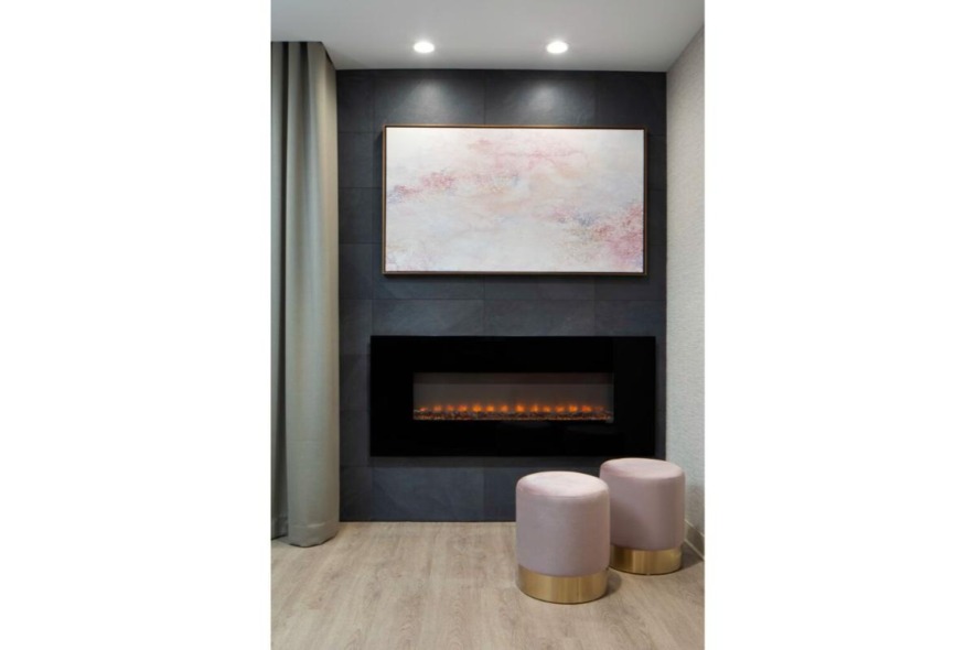 Windrose_Recovery_Fireplace_Ryan_Hainey_Photography_016_web-683x1024 (1)