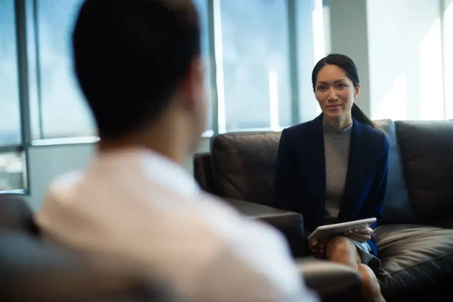 professional-woman-office-meeting