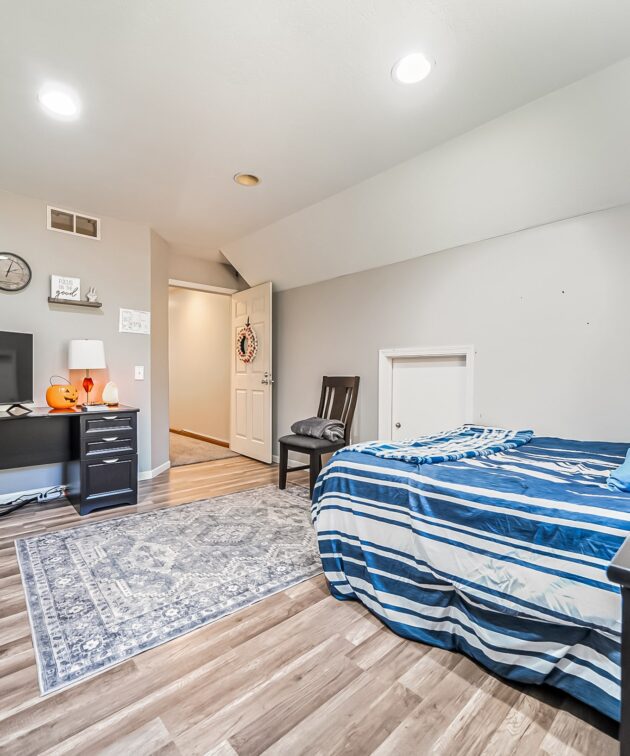 Prosperity Haven - 27-min